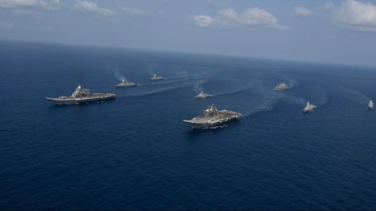 Photo of भारतीय Navy ने दुनिया को फिर दिखाया साहस, लुटेरों के चंगुल से छुड़वाया पोत और 23 पाकिस्तानी नागरिक