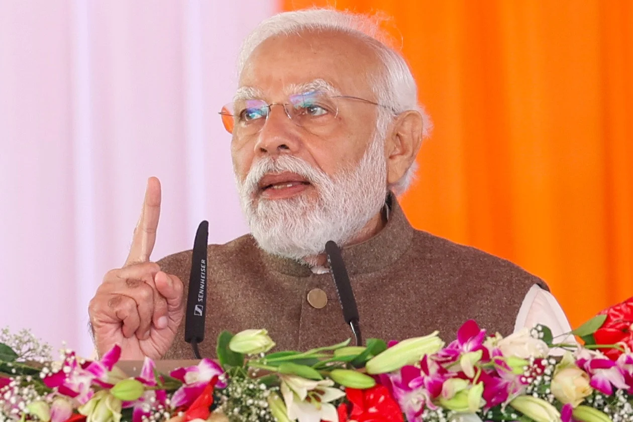 Photo of चुनाव की घोषणा के एक दिन बाद, PM मोदी ने मंत्रियों से 100 दिन का एक्शन प्लान मांगा