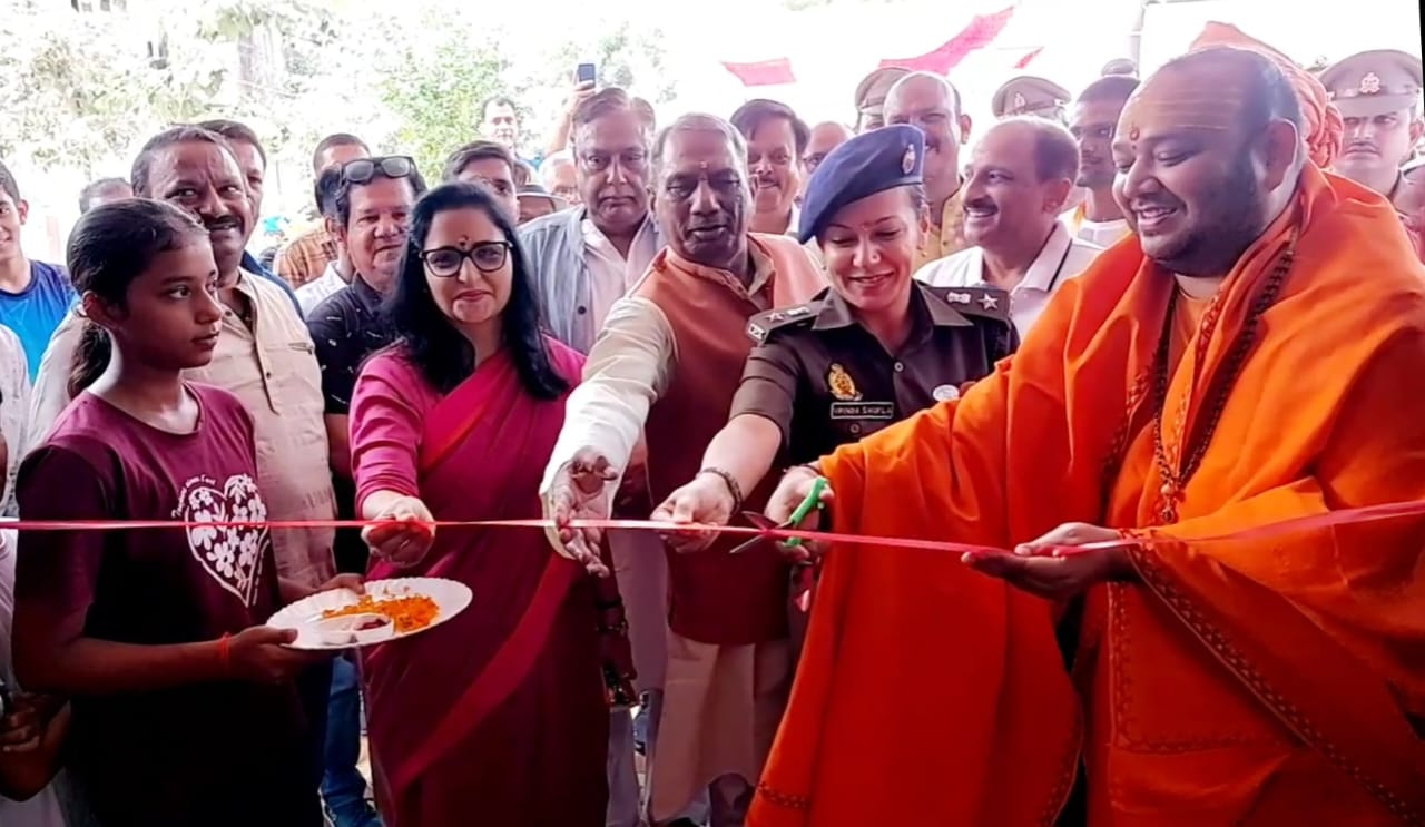 Photo of राज्य स्तरीय आमंत्रण बैडमिंटन प्रतियोगिता का हुआ शुभारम्भ |