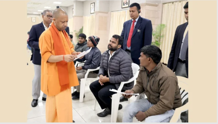 Photo of UP : अवैध कब्जा बर्दाश्त नहीं, CM योगी की चेतावनी, भूमाफिया व दबंगों के खिलाफ जारी रहेगी कठोर कार्रवाई