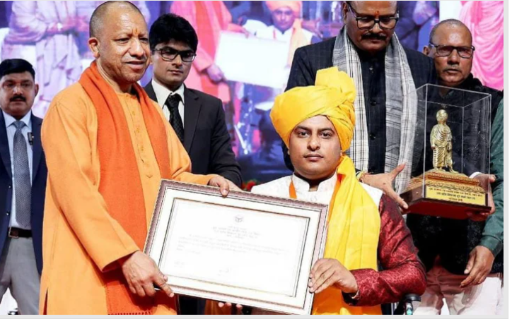 Photo of CM योगी बोले- लक्ष्य पर एकाग्रता, संकल्प पर दृढ़ता व कर्म में निरंतरता ही स्वामी विवेकानंद का संदेश