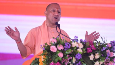 Photo of रामभक्तों पर लाठी-गोली चलाने वाले कर रहे आस्था की वकालत: मुख्यमंत्री योगी