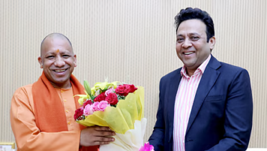 Photo of सुप्रीम कोर्ट ने उ.प्र. के गृह सचिव संजय प्रसाद के खिलाफ इलाहाबाद हाईकोर्ट के फैसले पर रोक लगाई