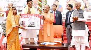 Photo of योगी सरकार का बायो-इकोनॉमी मॉडल: वनवासी महिलाओं की आजीविका को मिला नया आयाम, हर्बल साबुन से आर्थिक सशक्तिकरण