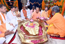 Photo of CM योगी ने लोधेश्वर महादेव का दर्शन-पूजन कर किया अभिषेक
