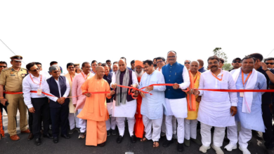 Photo of रक्षा मंत्री राजनाथ सिंह, सड़क मंत्री नितिन गडकरी ने CM योगी के साथ लखनऊ-कानपुर एक्सप्रेस-वे का उद्घाटन किया