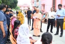Photo of CM योगी “घबराइए मत, कराएंगे हर समस्या का समाधान”