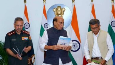 Photo of भारत के डिफेंस सेक्टर का बदल रहा फैक्टर, DRDO की टेक्नोलॉजी ट्रांसफर पॉलिसी कैसे करेगी काम?