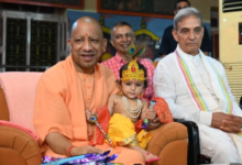 Photo of गोरक्षपीठ में मुख्यमंत्री योगी ने मनाया गोपाल का प्राकट्योत्सव