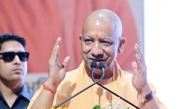 Photo of मुख्यमंत्री योगी “विदेशी आक्रांताओं ने मंदिरों को तोड़ा, लेकिन भक्ति नहीं डिगा पाए”