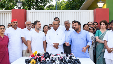 Photo of ‘CEC ज्ञानेश कुमार का इस्तीफा और वोट चोरी रोकना हमारा मिशन’, INDI गठबंधन की प्रेस कॉन्फ्रेंस में बोले नेता.