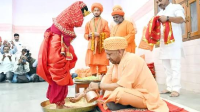 Photo of कन्या पूजन पर सीएम योगी का संदेश, बोले, नारी की गरिमा के खिलाफ आचरण की समाज में कोई जगह नहीं