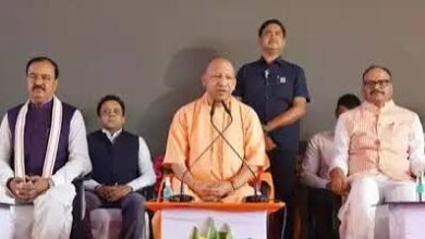Photo of सीएम योगी आदित्यनाथ बोले-गांव से ग्लोबल तक की यात्रा है प्रधानमंत्री नरेन्द्र मोदी की 25 वर्षों की सेवा.